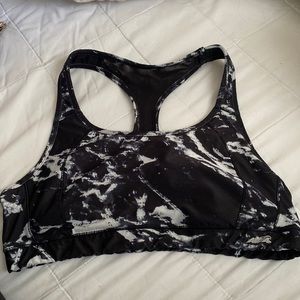 XL avia black and white tie-dye sports bra